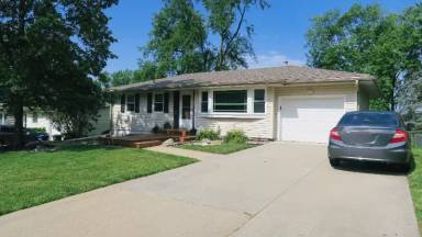 Main picture of 7510 S 50th St