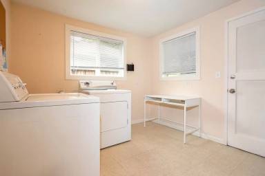 Main picture of 8045 20th Ave NE