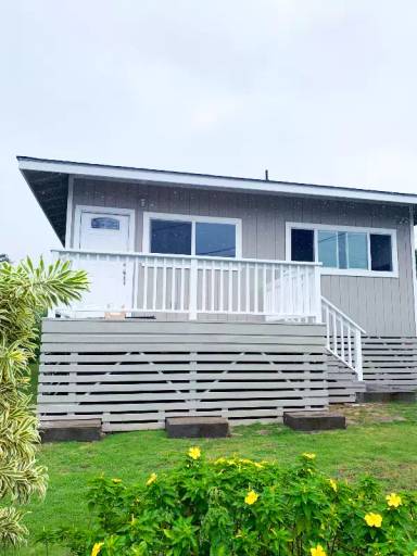 Main picture of 860 Halula Pl
