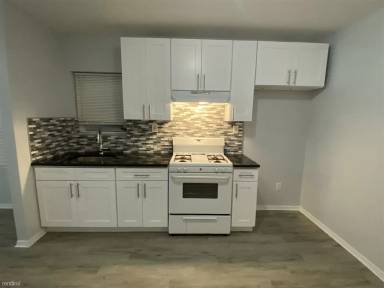 Main picture of 20 Mission St