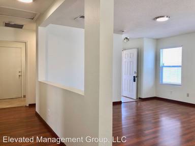 Main picture of 11005 Park North St NW