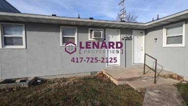 Main picture of 210 W South St