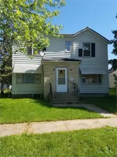 Main picture of 318 W Elk St