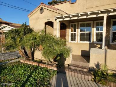 Main picture of 6316 Gifford Ave