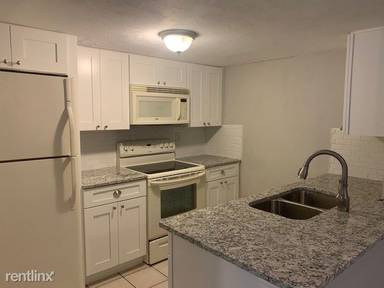 Main picture of 4701 Sandcastle Cir