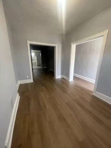 Main picture of 2403 W Lombard St