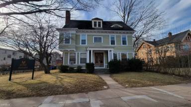 Main picture of 172 Fountain St