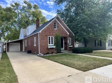 Main picture of 512 S Mathis Ave