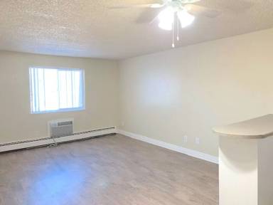 Main picture of 6087 Wadsworth Blvd