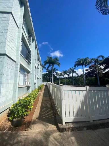 Main picture of 98-1034 Moanalua Rd