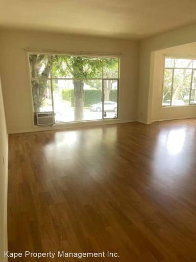 Main picture of 1253 N Laurel Ave