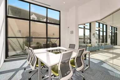 Main picture of 160 Avenue F
