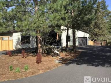 Main picture of 19909 Alderwood Cir