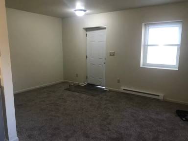 Main picture of 771 Broad St