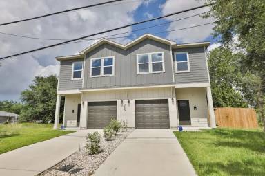 Main picture of 9240 Culver St