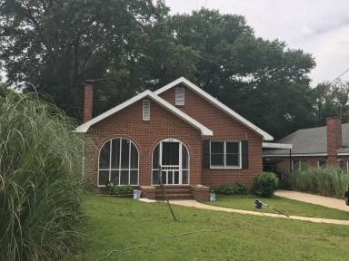 Main picture of 1006 39th St
