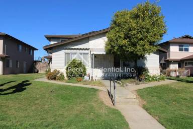 Main picture of 9067 Montoya St