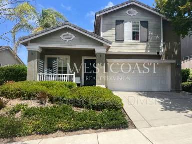 Main picture of 1631 Carriage Cir