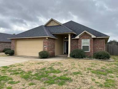Main picture of 423 Jordan Dr