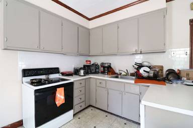 Main picture of 74 Heath St