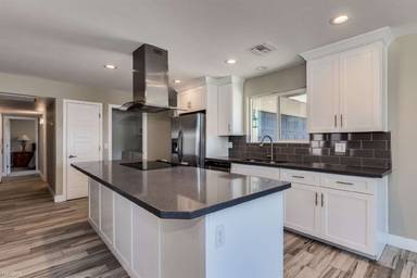 Main picture of 3403 S Terrace Rd