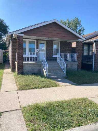 Main picture of 3840 Parrish Ave