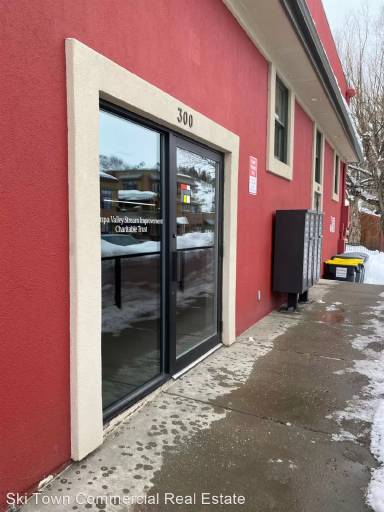 Main picture of 1041 Lincoln Ave