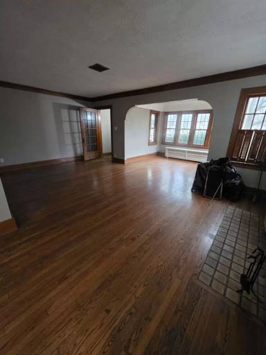 Main picture of 2871 N Sherman Blvd