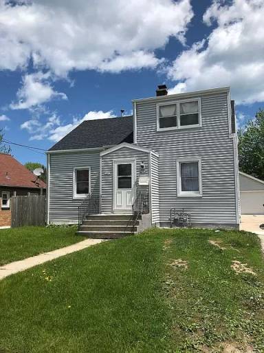 Main picture of 2205 S 10th St