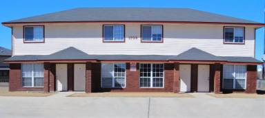 Main picture of 1709 Kylie Cir