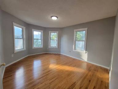 Main picture of 4 Hacker St