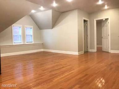 Main picture of 729 S Negley Ave