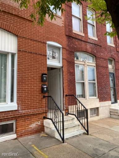 Main picture of 1219 N Broadway
