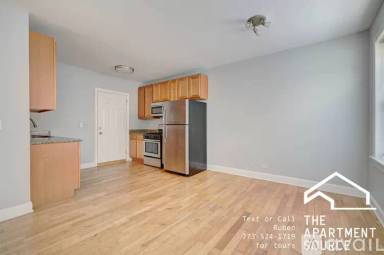 Main picture of 2900 N Kolmar Ave