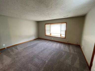 Main picture of 3016 Robert St