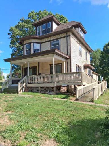 Main picture of 1004 Butler Ave