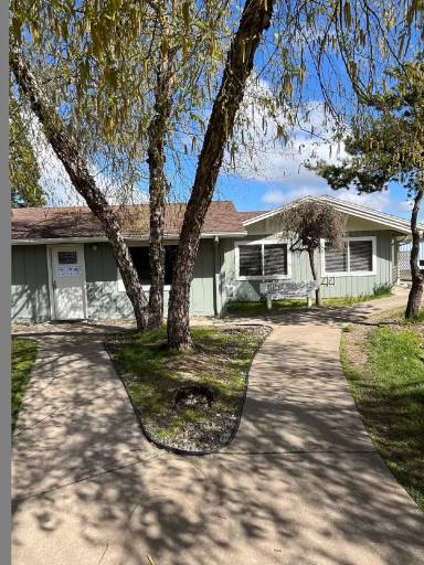 Main picture of 3659 W 18th Ave