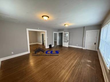 Main picture of 832 S 17th St