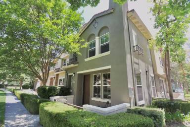 Main picture of 6325 Amadora Ln
