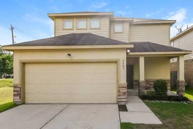 Main picture of 2403 Lacyberry St
