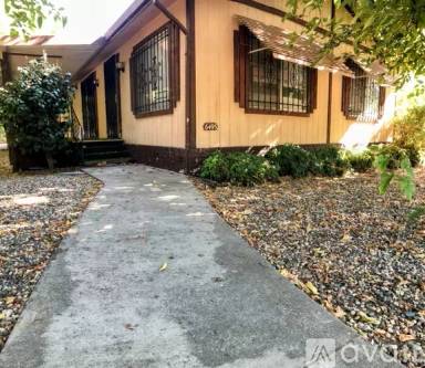 Main picture of 6495 12 Ave