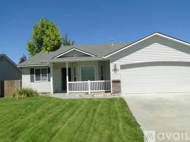 Main picture of 3923 Sutton St