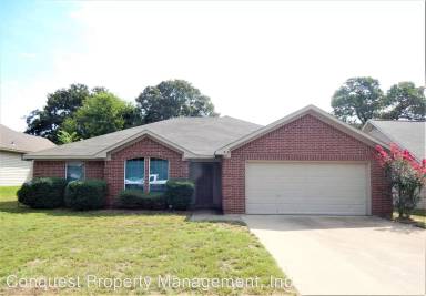 Main picture of 410 Eisenhower Dr