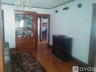 Main picture of 160 Beech St
