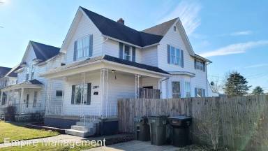 Main picture of 2017 S William St