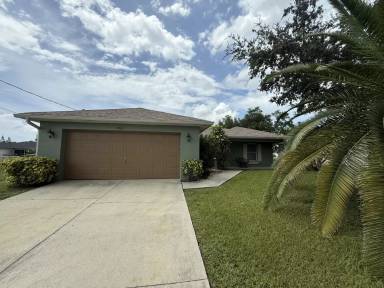 Main picture of 5009 Beecher St