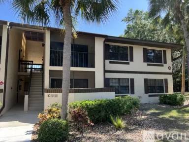Main picture of Oaks III Condominium