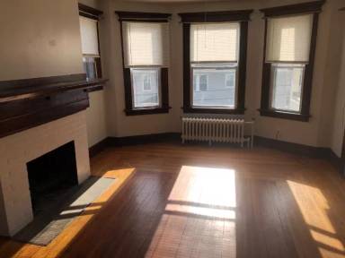 Main picture of 4 Arnold Ct