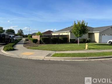 Main picture of 388 N Biggs Dr