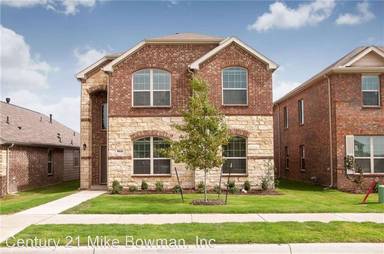 Main picture of 5832 Dew Plant Way